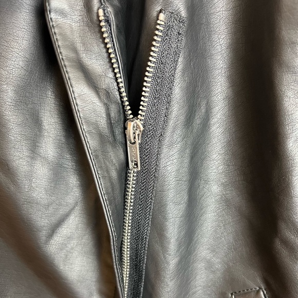 DAKOTA Gabrielle Faux Leather Moto Jacket - Picture 6 of 16